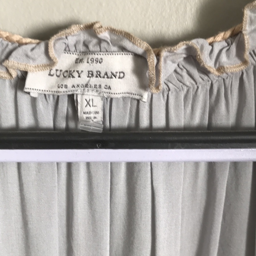 Lucky Brand blouse - Picture 2 of 8